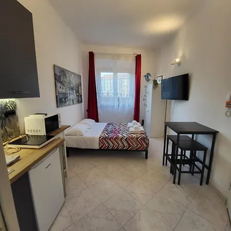Apartmán Monolocale Lungarno